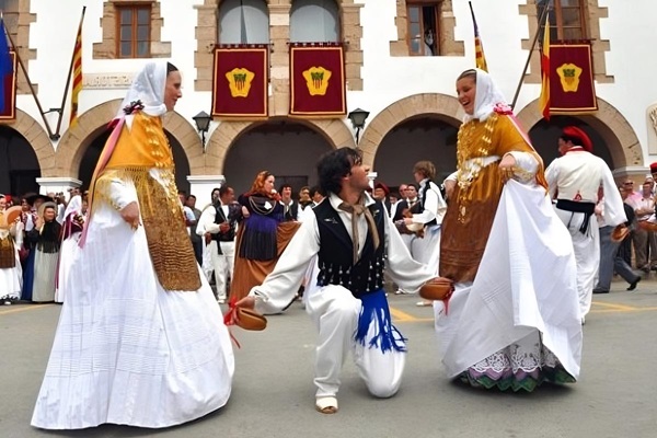 Fiestas de Santa Eulalia 2024, Ibiza. Ball Pagès (Baile Payés)
