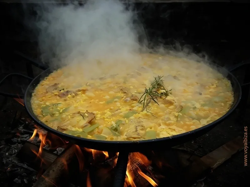 Preparando un Arroz con Pebrassos