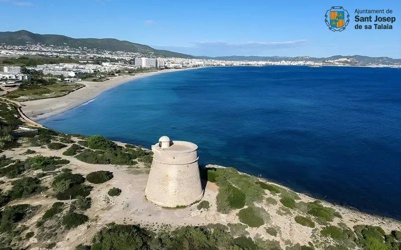 Playa den Bossa (Platja d'en Bossa). Rutas Cicloturismo 2025-2026
