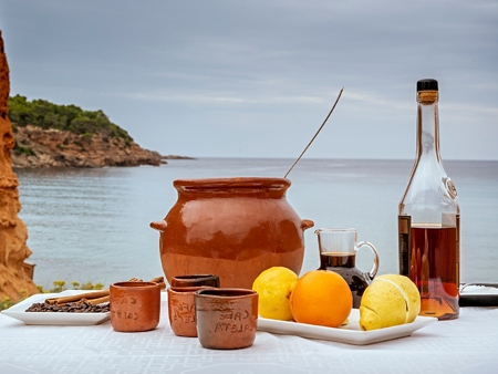 Café Caleta, típica bebida caliente de Ibiza