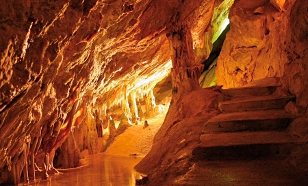 Interior de la Cueva de es Culleram