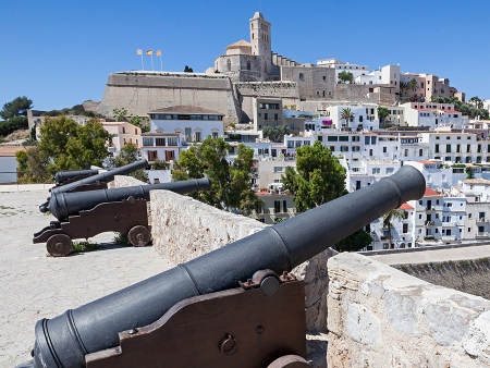 Zona amurallada de Dalt Vila en Ibiza