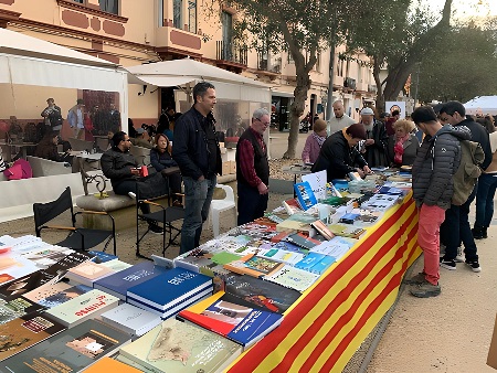 Día del Libro en el Paseo Vara de Rey en Ibiza