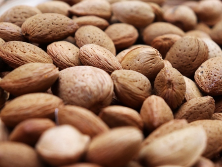 Almendras con la cáscara