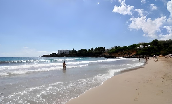 Playa de Cala Llenya, Santa Eulalia. Ibiza, Eivissa