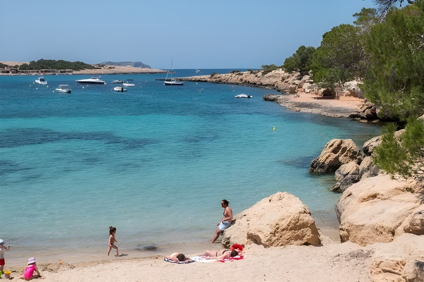 Playa Port des Torrent. San José, Ibiza (Eivissa)