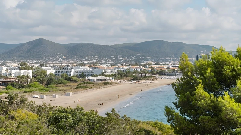 Playa den Bossa (Platja d'en Bossa) San José, Ibiza - Sant Josep de sa Talaia, Eivissa