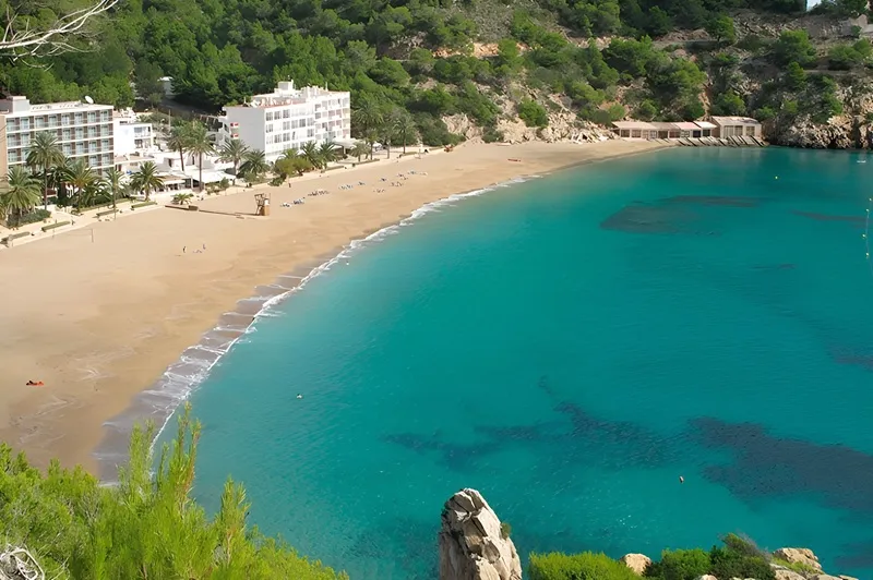 Cala de Sant Vicent, Sant Joan de Labritja
