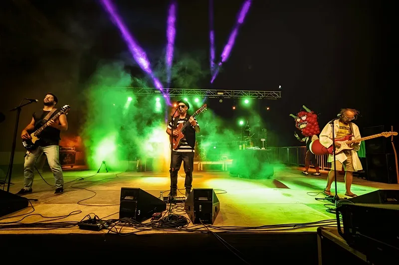 Dr. Trapero, Grupo Musical de Ibiza (Eivissa) en plena actuación