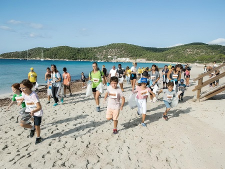 Carrera HAZ DEPORTE POR EL PLANETA, IBIZA 2023 - Nationale Nederlanden Plogging Tour Ibiza