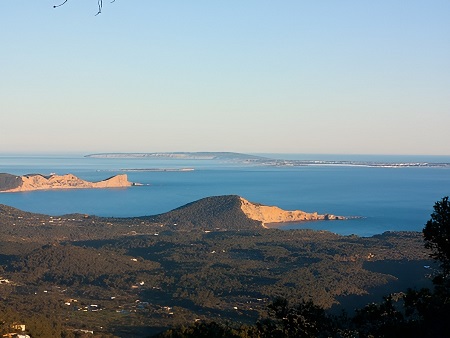 LA ATALAYA DE SANT JOSEP: Sa TALAIA, sa TALAIASSA: Vista desde la cima de la montaña