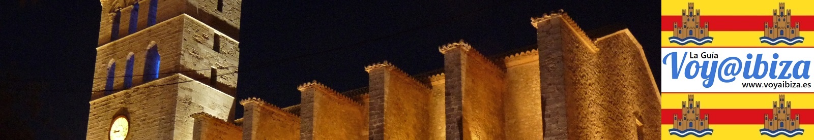 Imagen nocturna de la Caredral de Ibiza