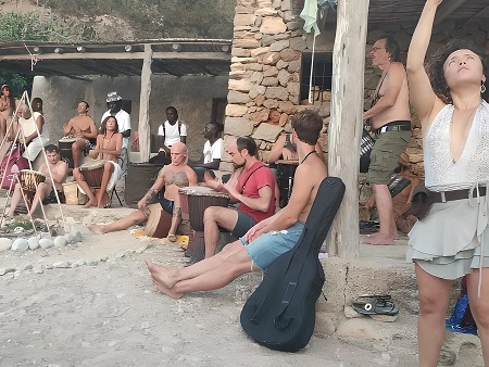 Fiesta de los tambores en Benirràs