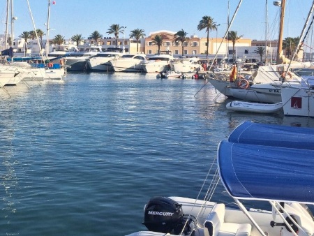 Formentera: Barcos en Puerto La Savina