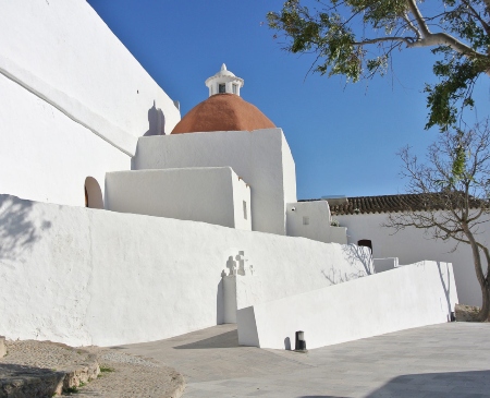 Puig de Missa, Iglesia de Santa Eulalia
