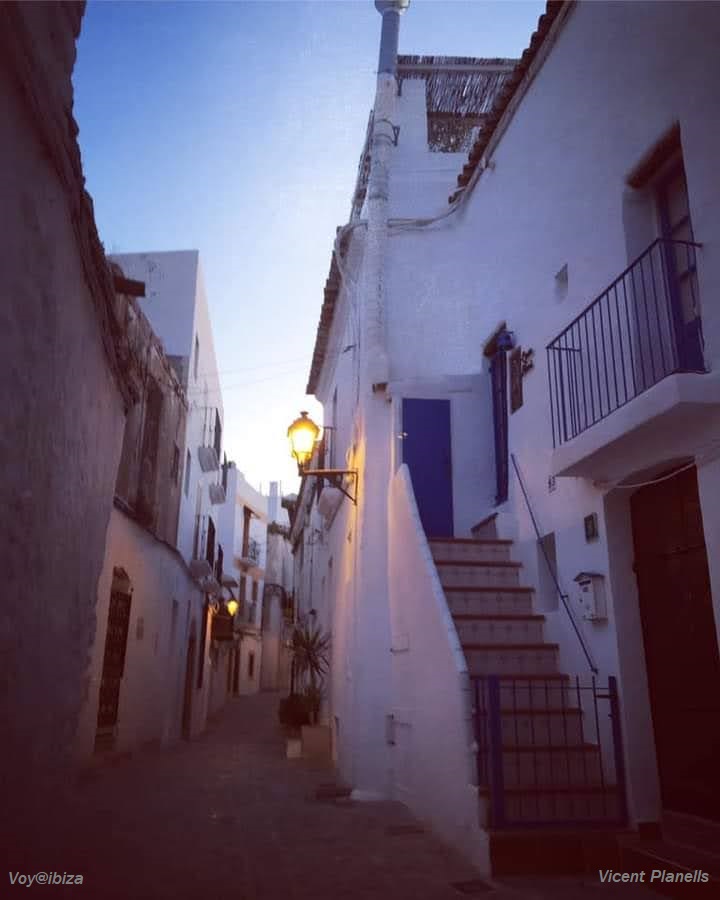 Calles en Dalt Vila, Ibiza (Eivissa). Foto Vicent Planells