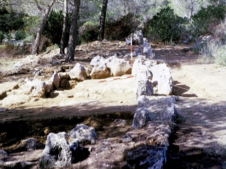 Sa Penya Esbarrada, Ibiza (Eivissa). Restos arqueológicos